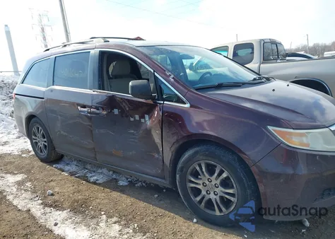 2011 Honda Odyssey Ex from USA, damaged, VIN 5FNRL5H4XBB063601